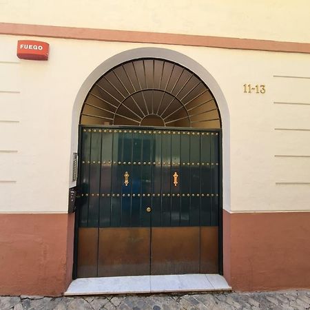 Homeyseville-Bright Apartment At Santa Cruz 4 Pax, Parking Optional المظهر الخارجي الصورة