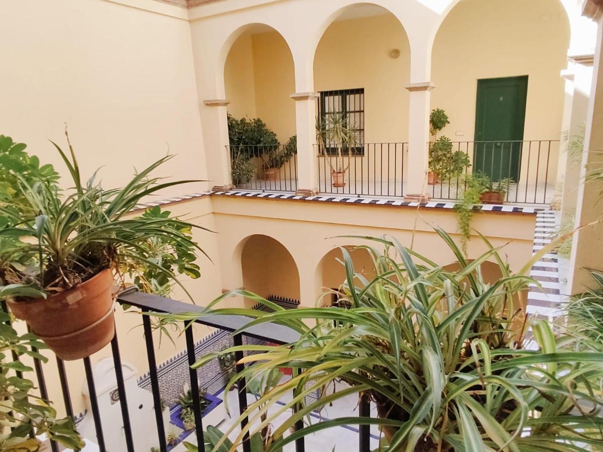 Homeyseville-Bright Apartment At Santa Cruz 4 Pax, Parking Optional المظهر الخارجي الصورة