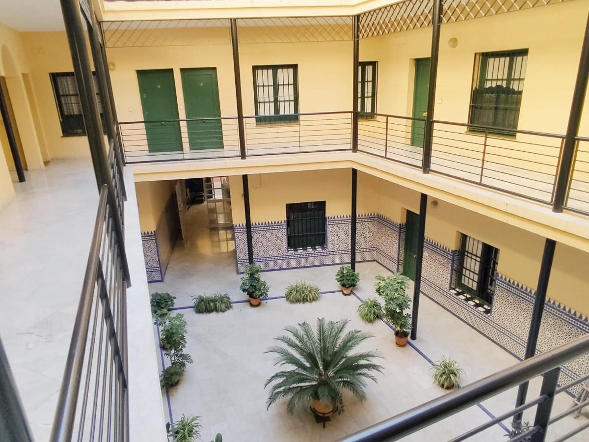Homeyseville-Bright Apartment At Santa Cruz 4 Pax, Parking Optional المظهر الخارجي الصورة