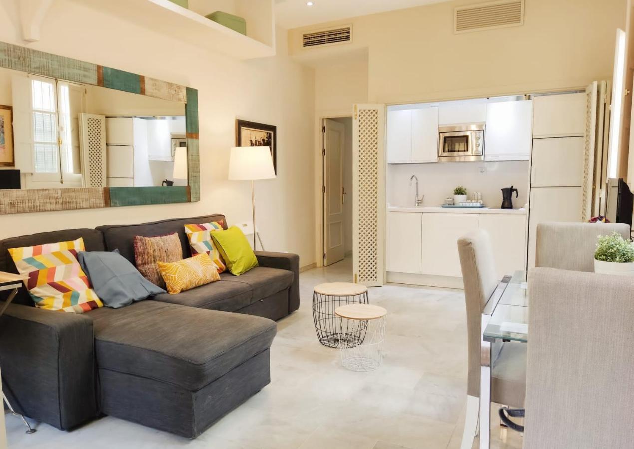 Homeyseville-Bright Apartment At Santa Cruz 4 Pax, Parking Optional المظهر الخارجي الصورة